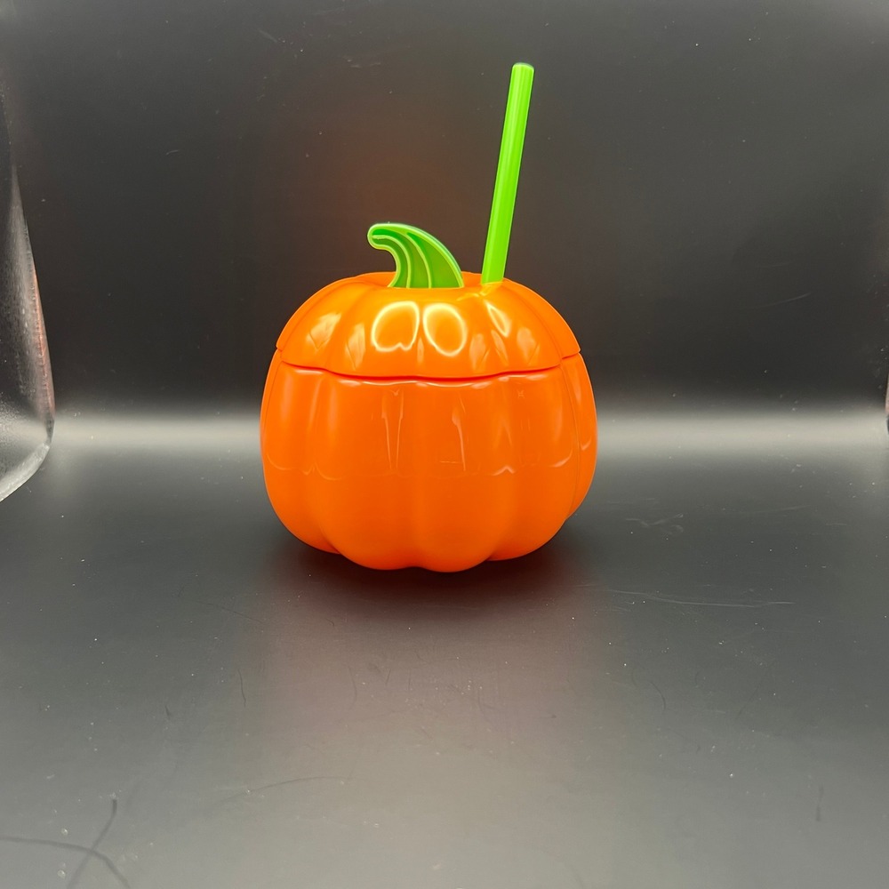 Target Halloween Pumpkin Novelty Drinkware Cup with Lid & Straw 24.7oz NEW
